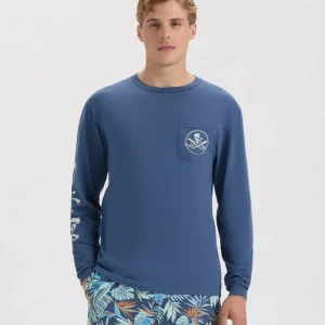Alternative view of Men’s Skull and Fillet Long Sleeve Shirt