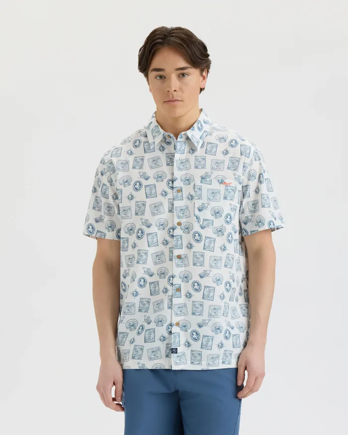 Men’s Voyager’s Stamps Performance Woven Shirt - Image 2