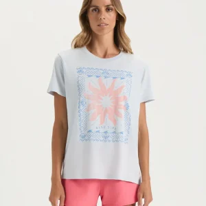 Alternative view of Women’s Note from Paradise Salt Wash Tee