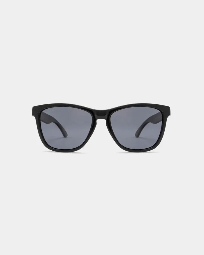 Classic Fashion SL-001 Polarized Sunglasses - Image 3